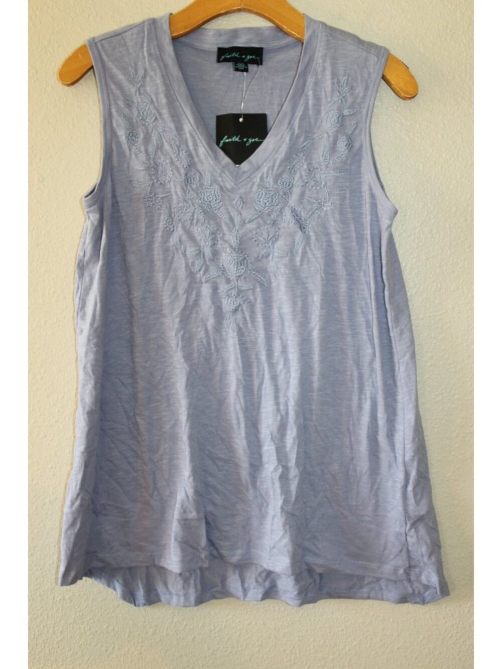 Faith of Zoe Womens Blue Purple Sleeveless Embroidered Top Cotton S NWT